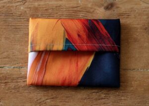 Absztrakt mintás zero waste szappantasak, utazáshoz